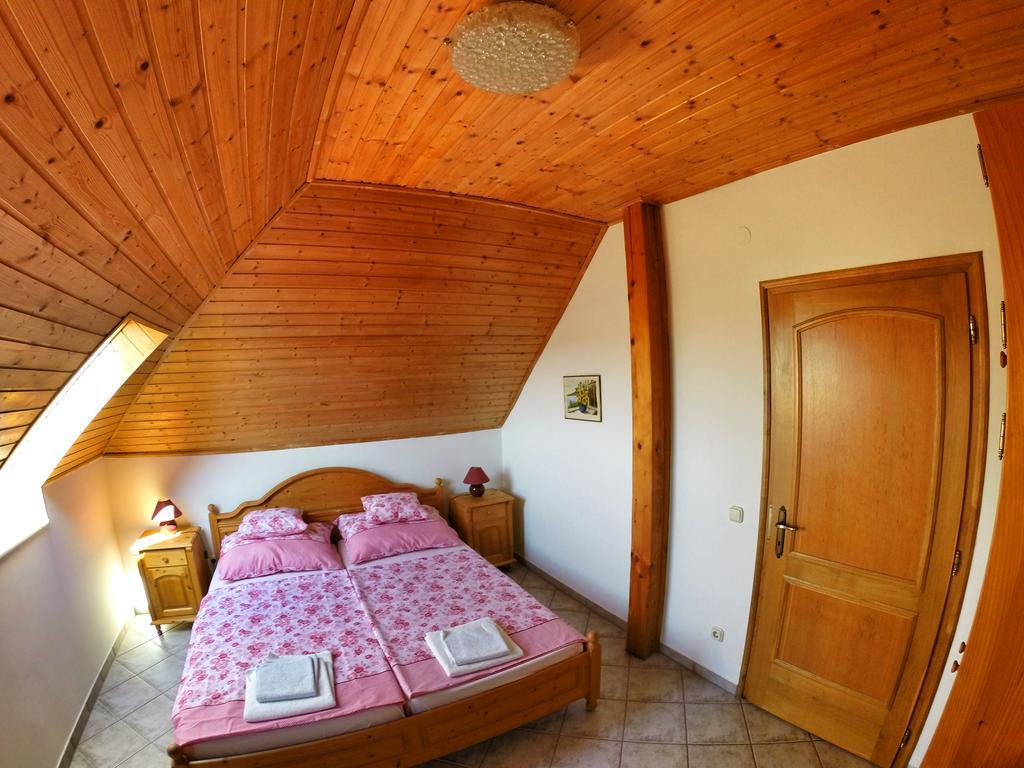 Balaton White House Otel Vonyarcvashegy Dış mekan fotoğraf